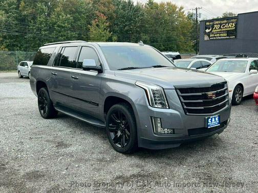 2020 Cadillac Escalade ESV Luxury