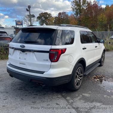 2018 Ford Explorer Sport
