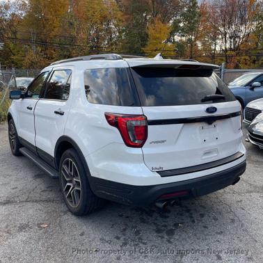 2018 Ford Explorer Sport