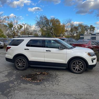 2018 Ford Explorer Sport