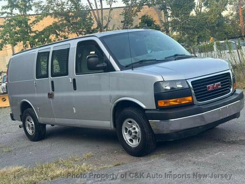 2020 GMC Savana 3500 RWD 3500 Regular Wheelbase Work Van