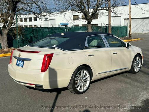 2013 Cadillac XTS Premium