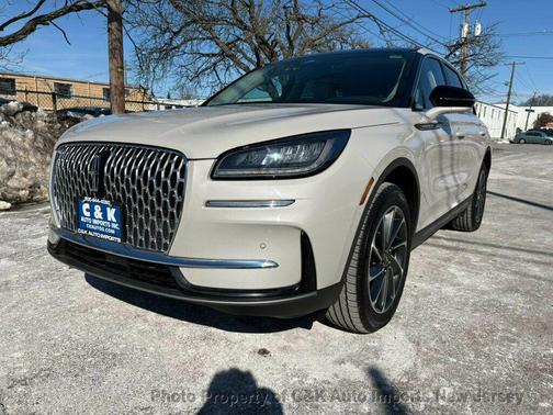 2024 Lincoln Corsair Premiere