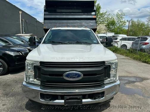 Oxford White 2017 Ford F-350 XL