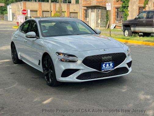 2023 Genesis G70 2.0T AWD