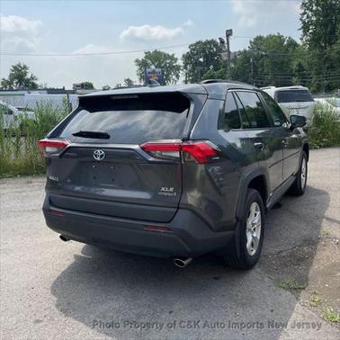 2021 Toyota RAV4 Hybrid XLE