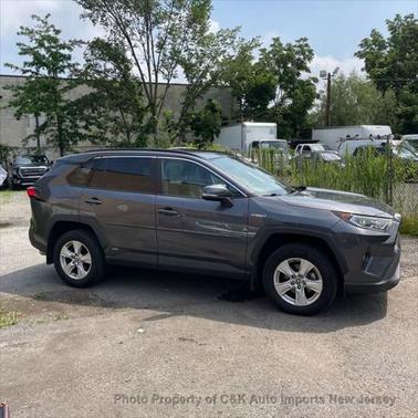 2021 Toyota RAV4 Hybrid XLE