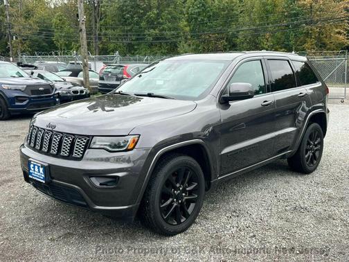 2020 Jeep Grand Cherokee Altitude