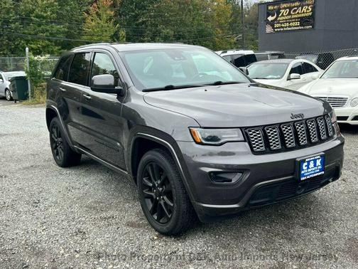 2020 Jeep Grand Cherokee Altitude