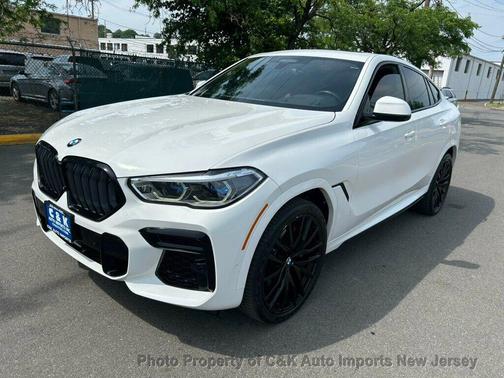 Alpine White 2022 BMW X6 xDrive40i