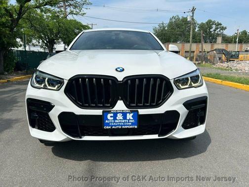 Alpine White 2022 BMW X6 xDrive40i