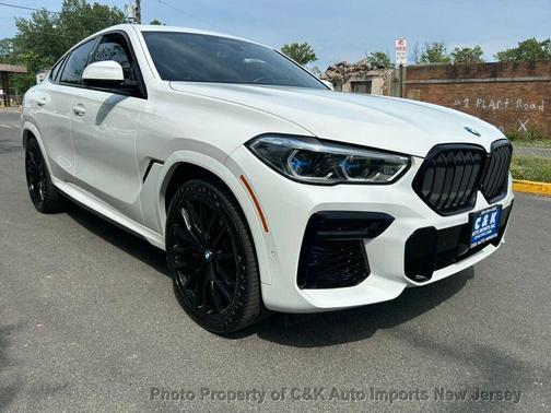 Alpine White 2022 BMW X6 xDrive40i