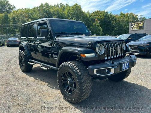 2018 Jeep Wrangler Unlimited Sahara
