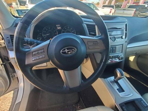 2011 Subaru Outback 2.5 i Premium