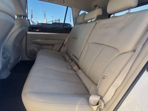 2011 Subaru Outback 2.5 i Premium