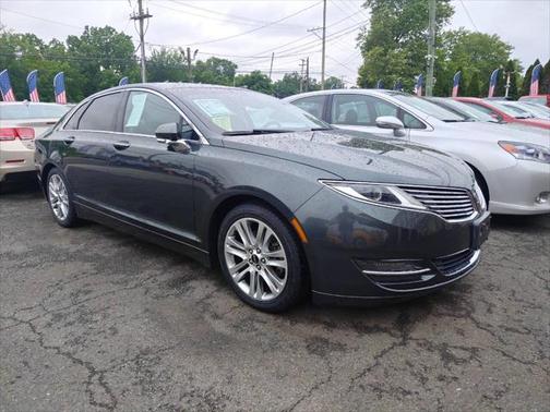 2016 Lincoln MKZ Base