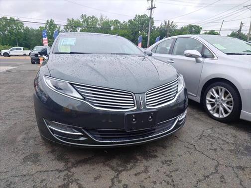 2016 Lincoln MKZ Base