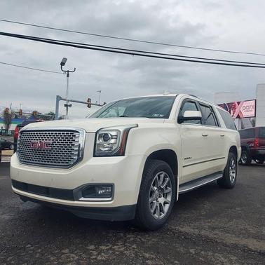 White 2015 GMC Yukon XL 1500 Denali