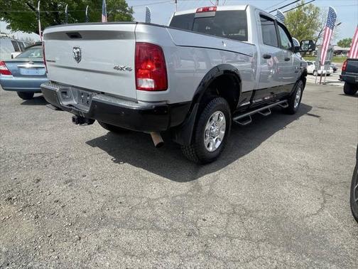 2016 RAM 2500 Outdoorsman 4x4 4dr Crew Cab 6.3 ft. SB Pickup
