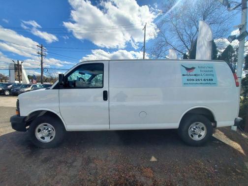 2011 Chevrolet Express 2500 Work Van