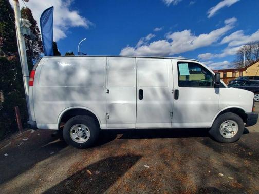 2011 Chevrolet Express 2500 Work Van