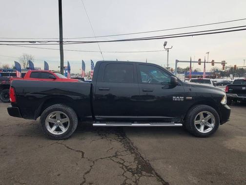 2018 RAM 1500 Express
