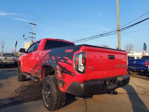 2014 Toyota Tundra SR5