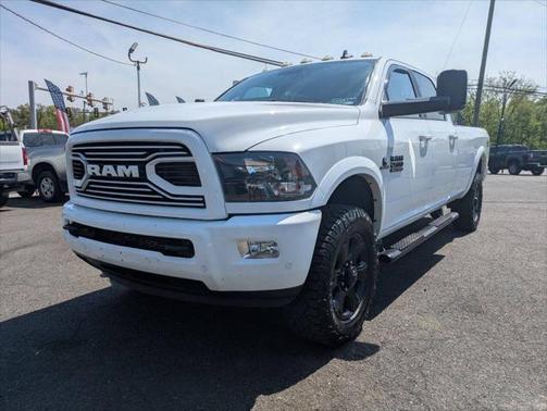 2018 RAM 2500 Big Horn 4x4 4dr Crew Cab 8 ft. LB Pickup