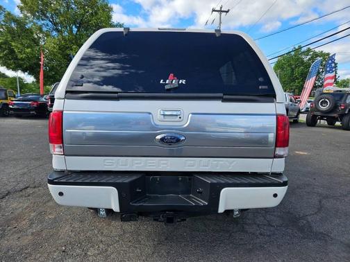 White 2016 Ford F-350 Platinum