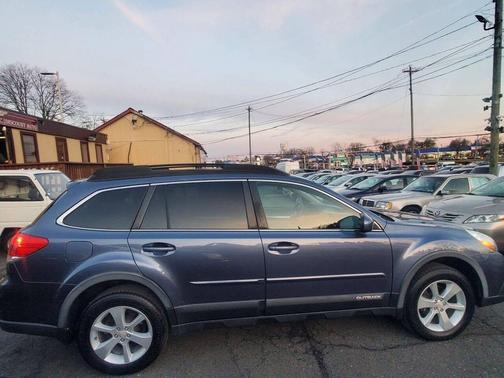 2014 Subaru Outback 2.5i Premium