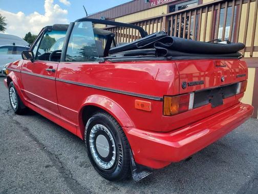1988 Volkswagen Cabriolet Best Seller 2dr Convertible