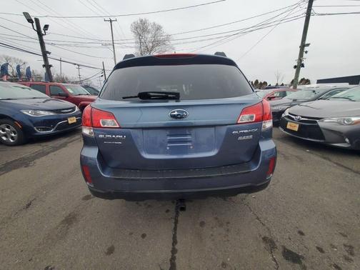 2014 Subaru Outback 2.5i Premium