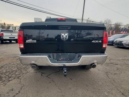 2014 RAM 1500 Big Horn 4x4 4dr Quad Cab 6.3 ft. SB Pickup