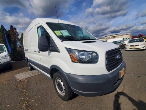 2015 Ford Transit-250 Base