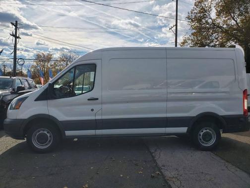 2015 Ford Transit-250 Base