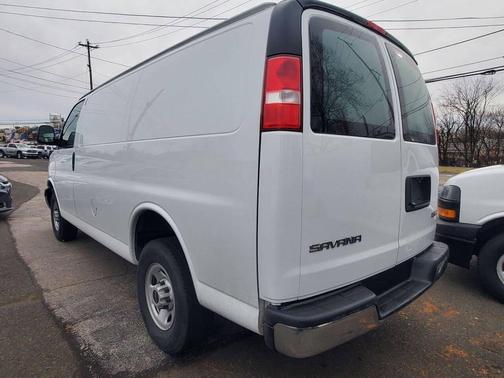 2024 GMC Savana 2500 Work Van