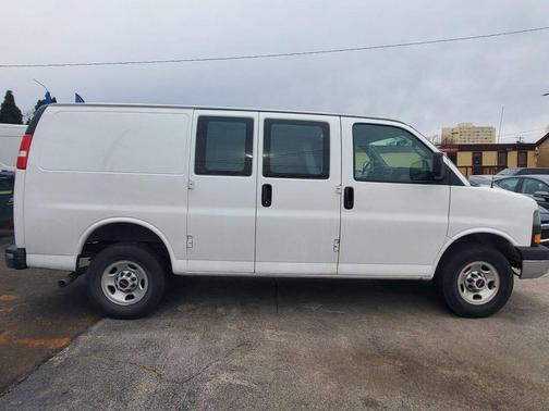 2024 GMC Savana 2500 Work Van