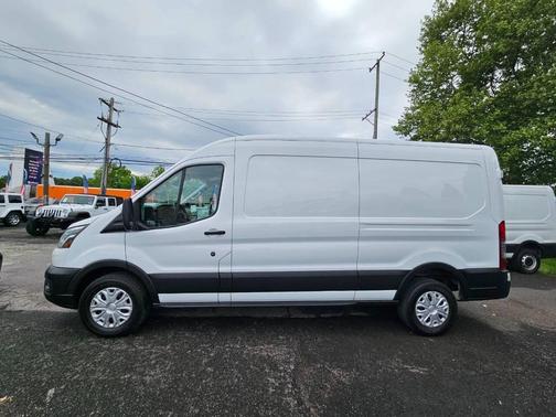 White 2023 Ford Transit-250 Base