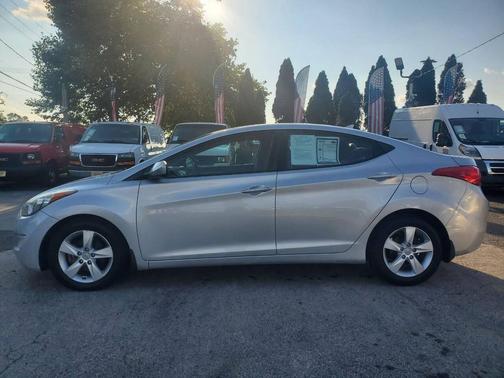 2013 Hyundai ELANTRA Limited