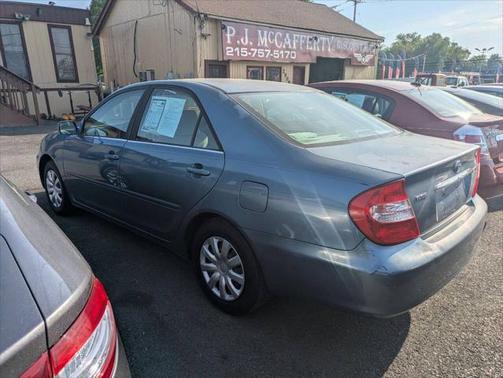 2004 Toyota Camry SE