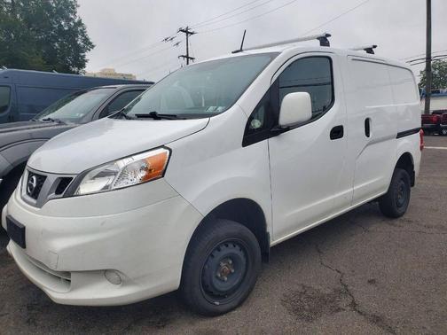 2021 Nissan NV200 SV