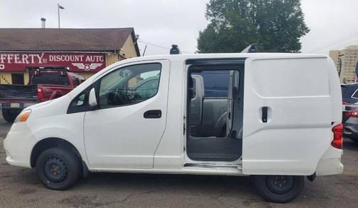 2021 Nissan NV200 SV
