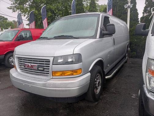 2020 GMC Savana 2500 Work Van