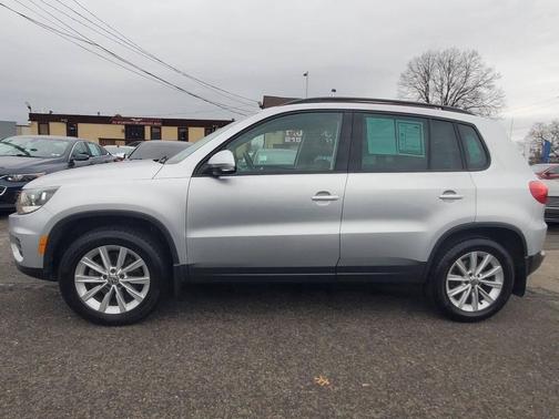 2015 Volkswagen Tiguan 4MOTION Auto SEL