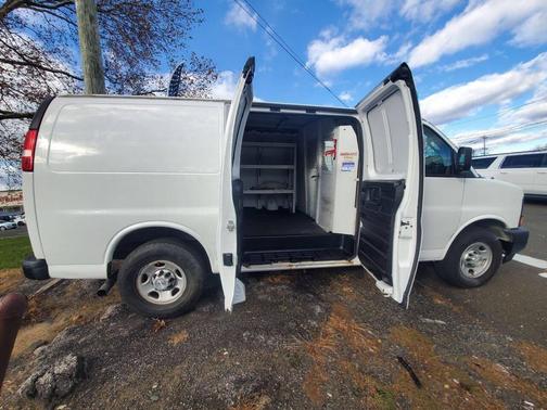 2017 Chevrolet Express 2500 Work Van