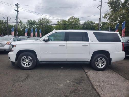 2016 Chevrolet Suburban LS
