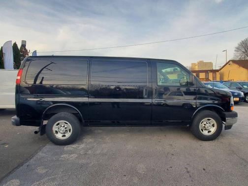 2017 Chevrolet Express 2500 Work Van
