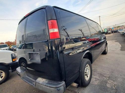 2017 Chevrolet Express 2500 Work Van