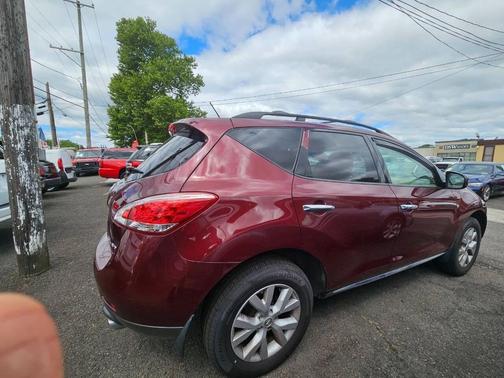 Burgundy 2011 Nissan Murano SL