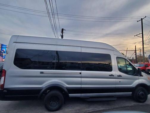 2019 Ford Transit-350 XLT